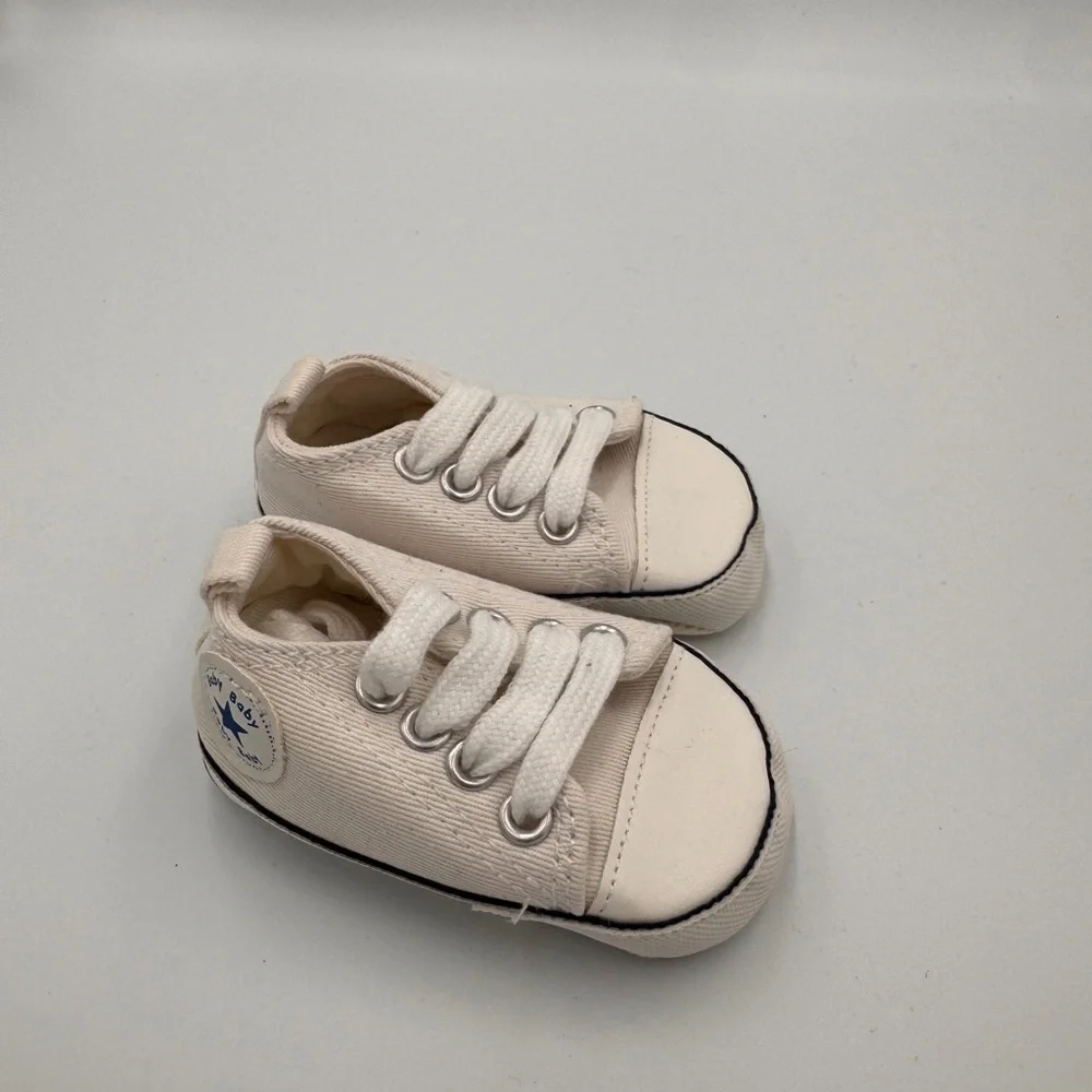NWOT Baby Size 2 Off White Canvas Soft Sneakers Walker Shoes